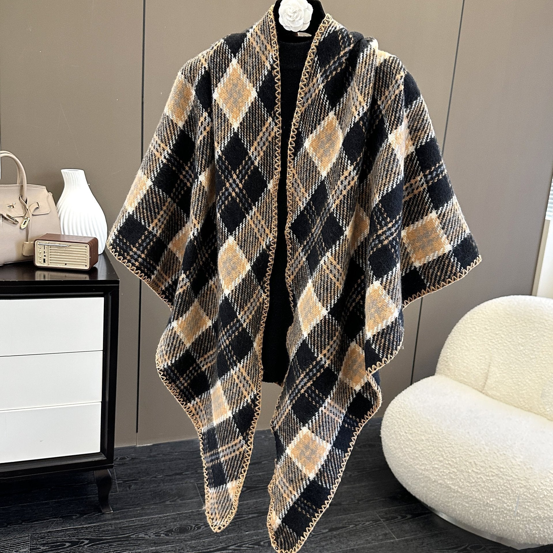 Affordable Luxury Fashion Wind Outdoor Autumn And Winter Scarf