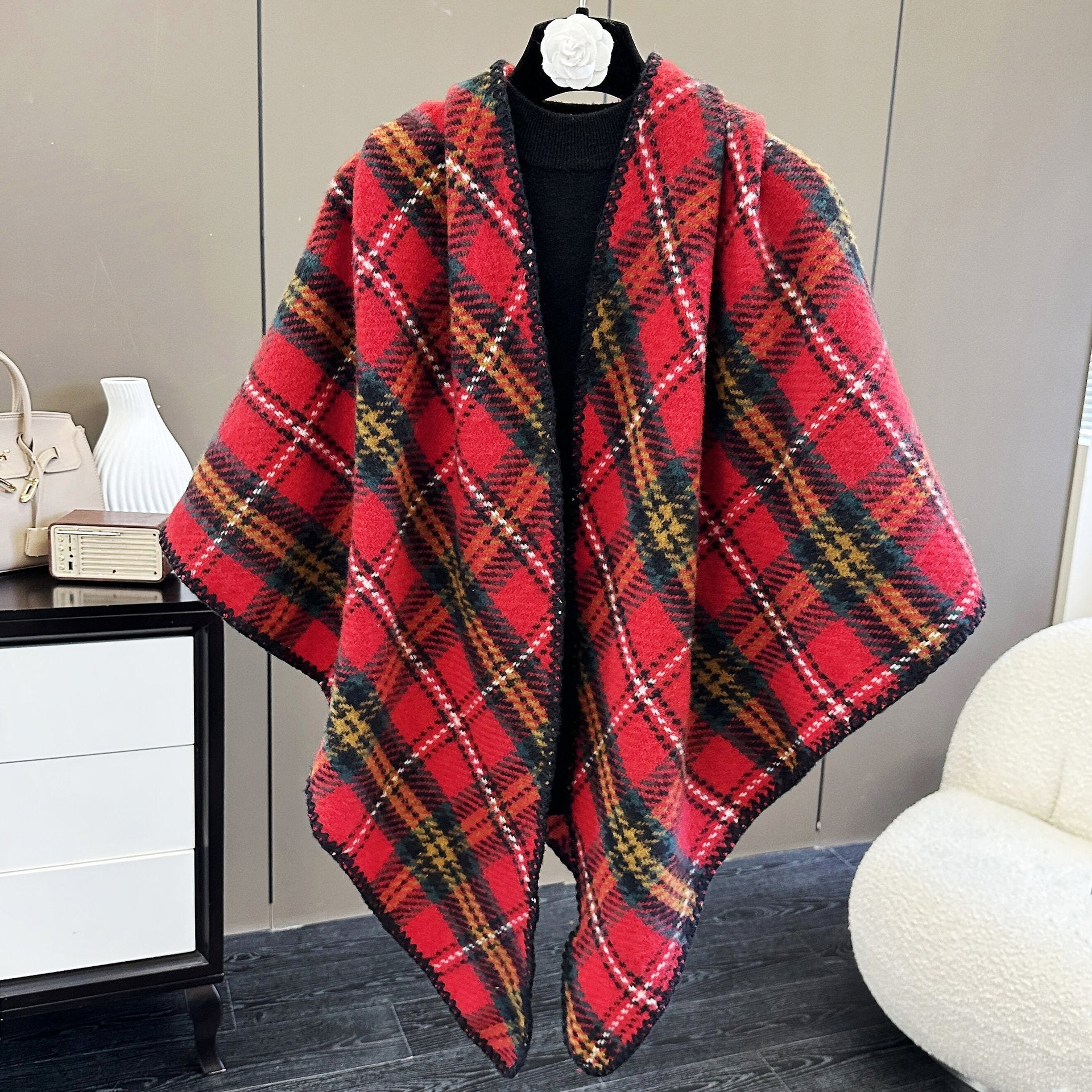 Affordable Luxury Fashion Wind Outdoor Autumn And Winter Scarf