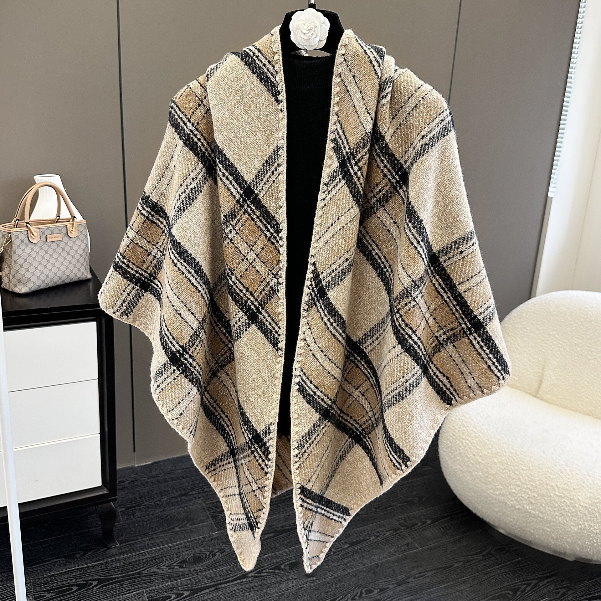 Affordable Luxury Fashion Wind Outdoor Autumn And Winter Scarf